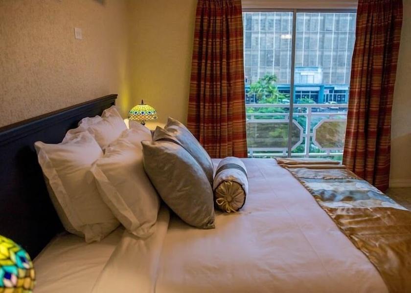 Georgetown Room