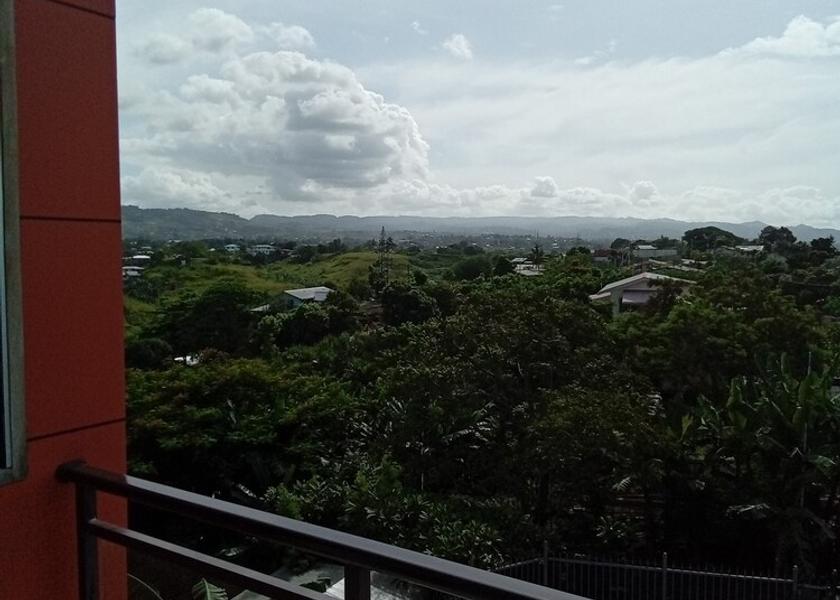  Honiara Exterior Detail