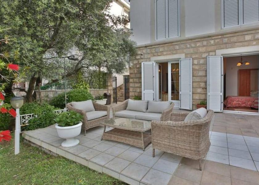  Sveti Stefan Exterior Detail