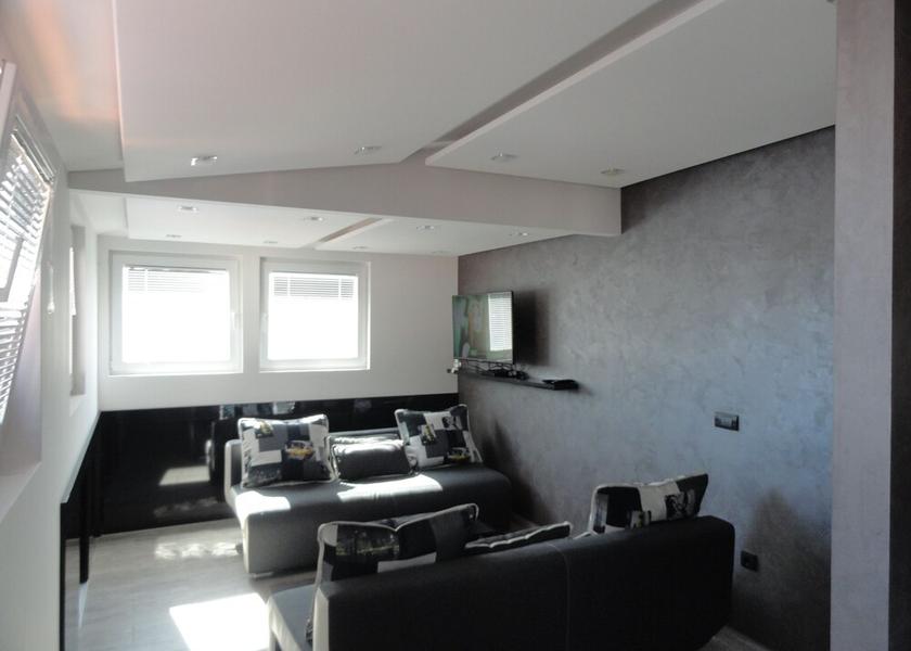  Budva Interior Entrance