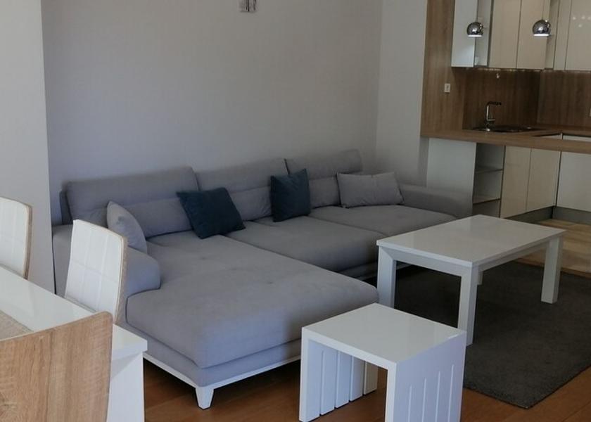  Budva Interior Entrance