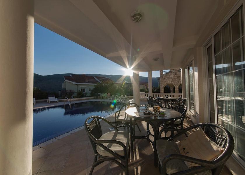  Igalo Terrace