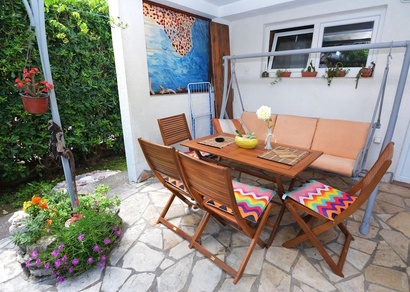  Igalo Terrace