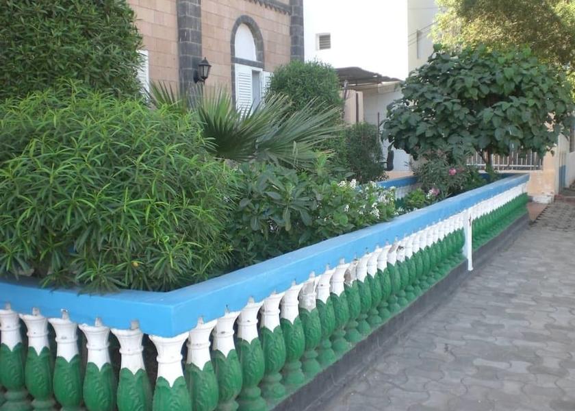  Djibouti Garden
