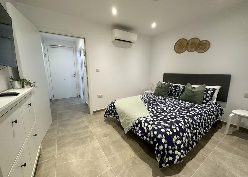  Gibraltar Room