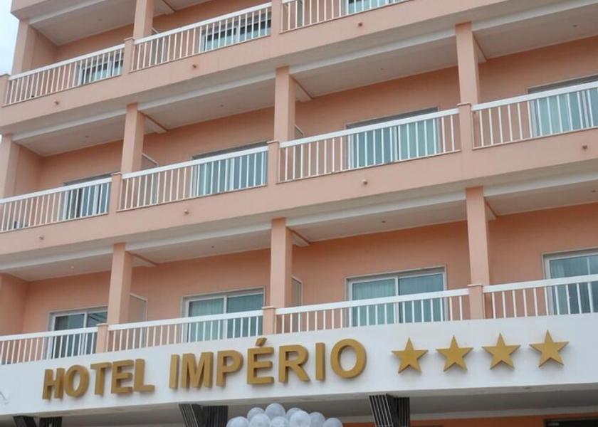  Bissau Exterior Detail