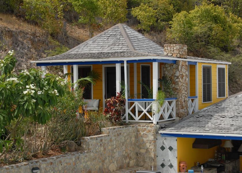 Saint Paul Falmouth Harbour Room