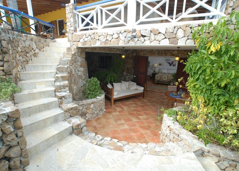 Saint Paul Falmouth Harbour Room