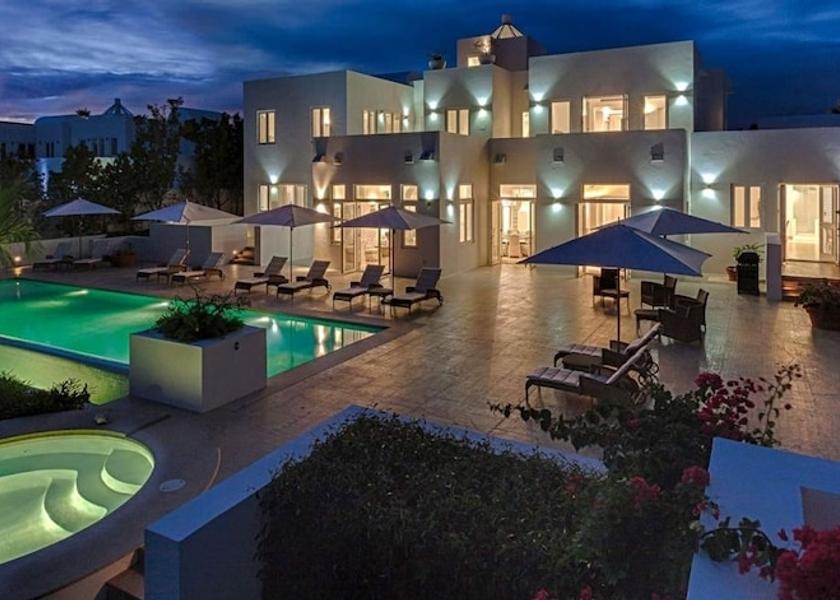  Rendezvous Bay Exterior Detail