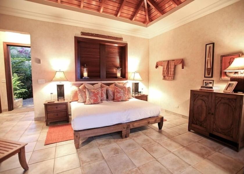  The Valley Room