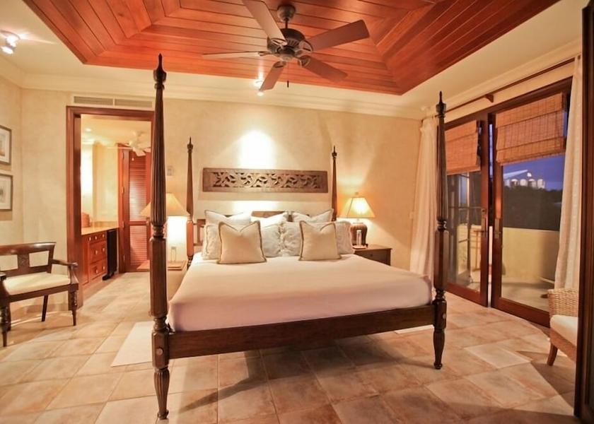  The Valley Room
