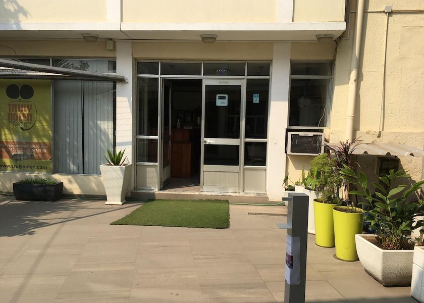  Luanda Exterior Detail