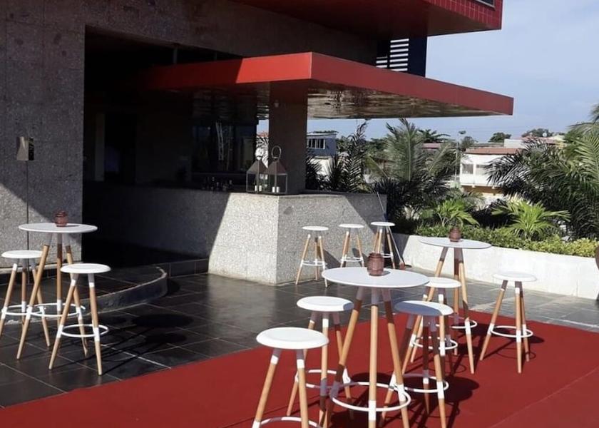  Luanda Exterior Detail