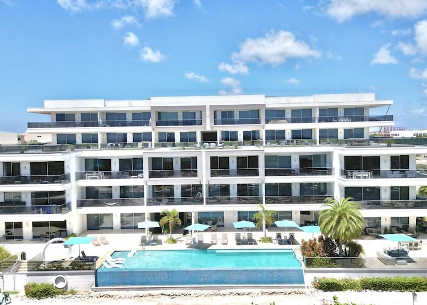  Oranjestad Facade