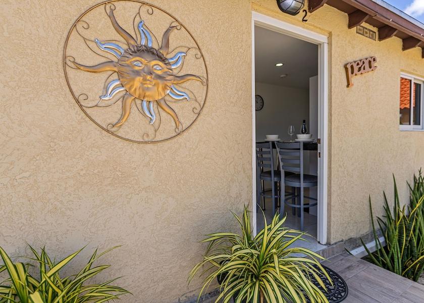  Noord Exterior Detail