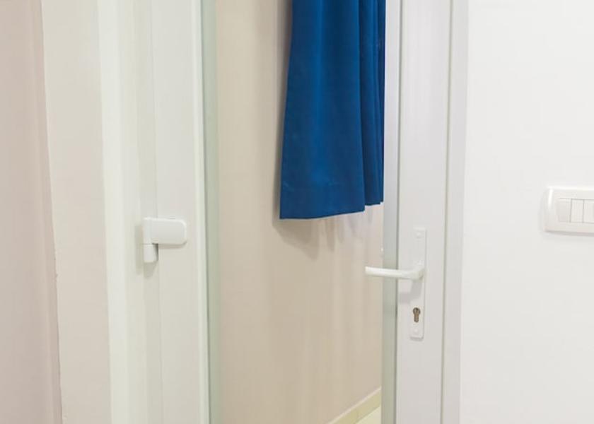 Herzegovina-Neretva Canton Mostar Interior Entrance