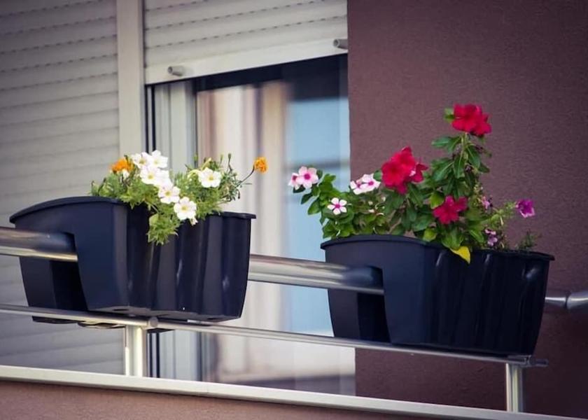 Herzegovina-Neretva Canton Mostar Exterior Detail