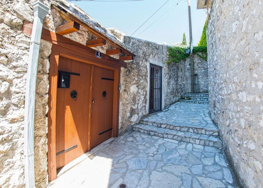 Herzegovina-Neretva Canton Mostar Exterior Detail