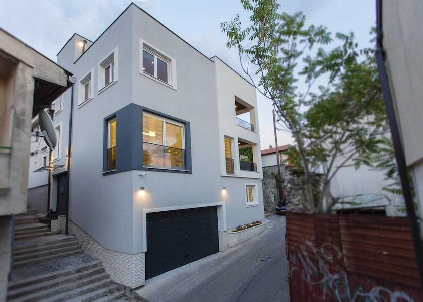 Herzegovina-Neretva Canton Mostar Facade