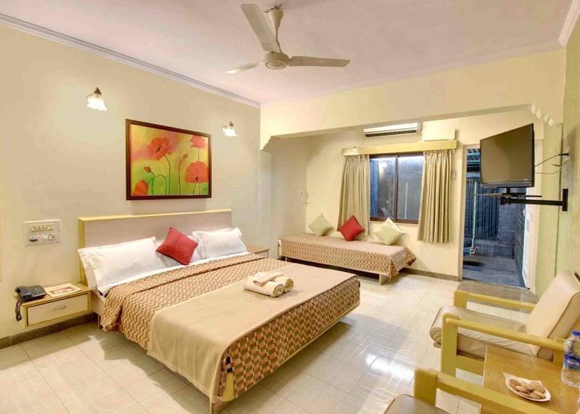 Maharashtra Shirdi Room