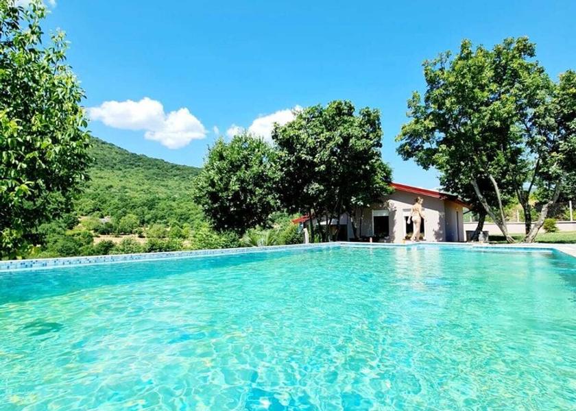 Herzegovina-Neretva Canton Mostar Exterior Detail