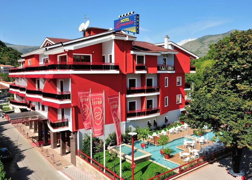 Herzegovina-Neretva Canton Mostar Exterior Detail