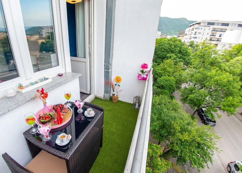 Herzegovina-Neretva Canton Mostar Terrace