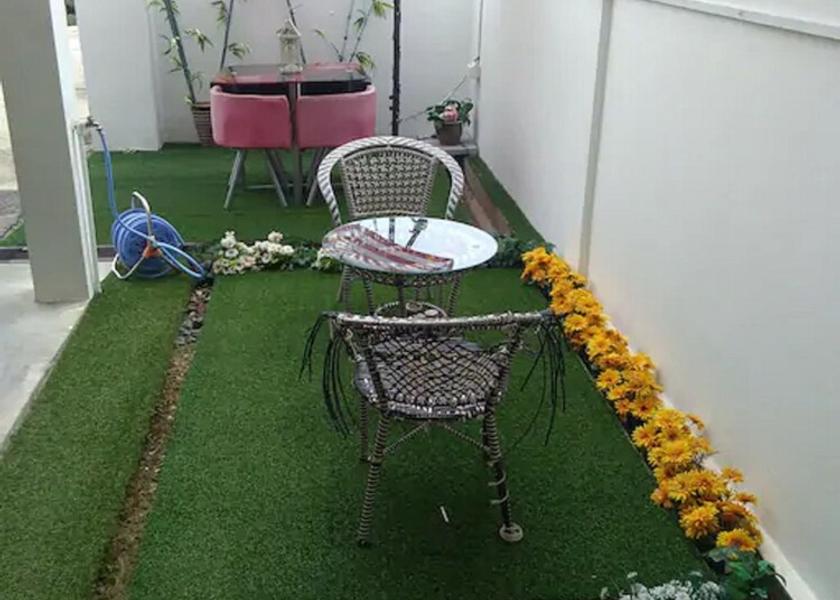  Bandar Seri Begawan Exterior Detail