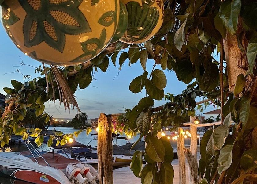  Kralendijk Restaurant