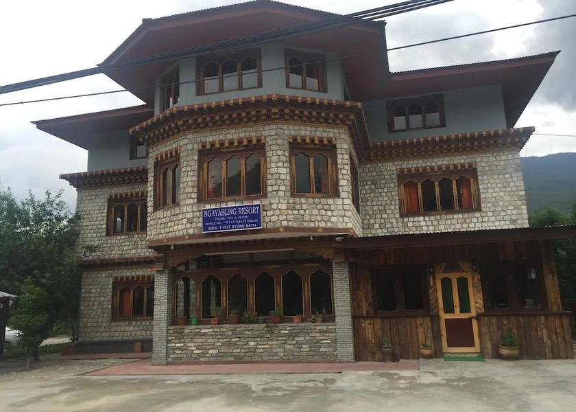  Paro Facade