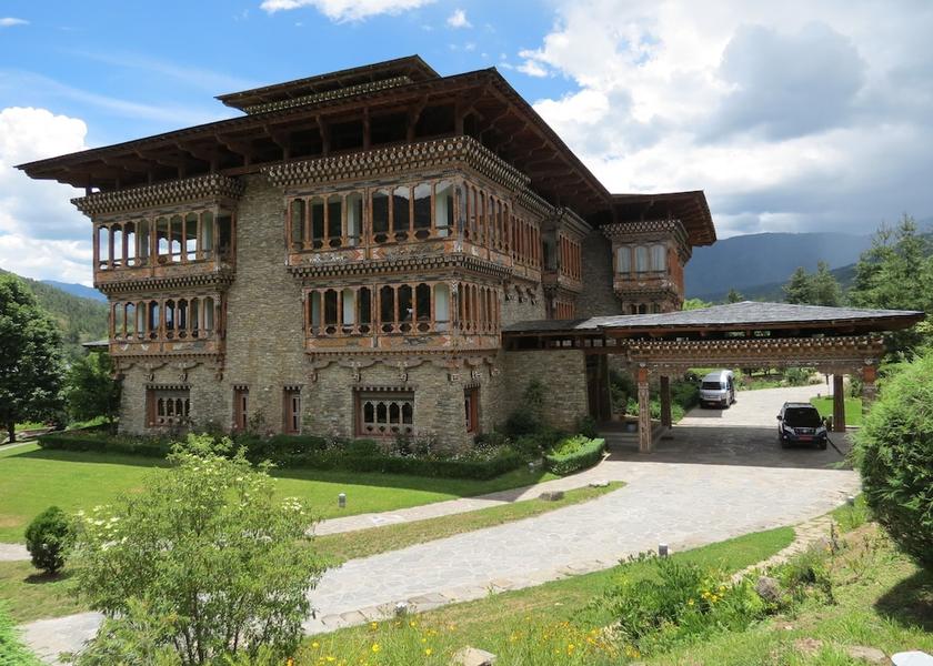  Paro Porch