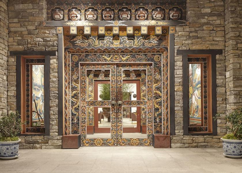  Paro Porch
