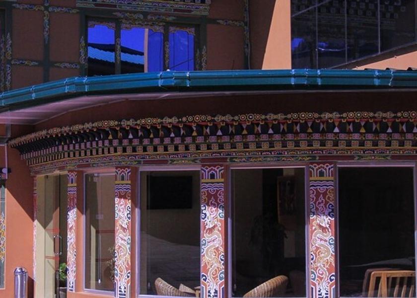  Paro Exterior Detail