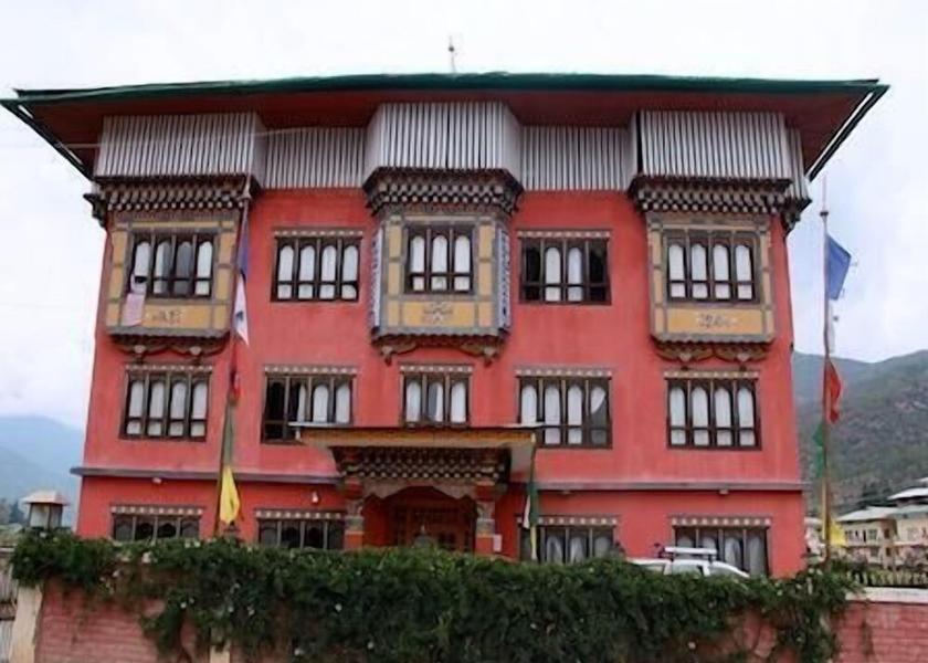  Paro Exterior Detail