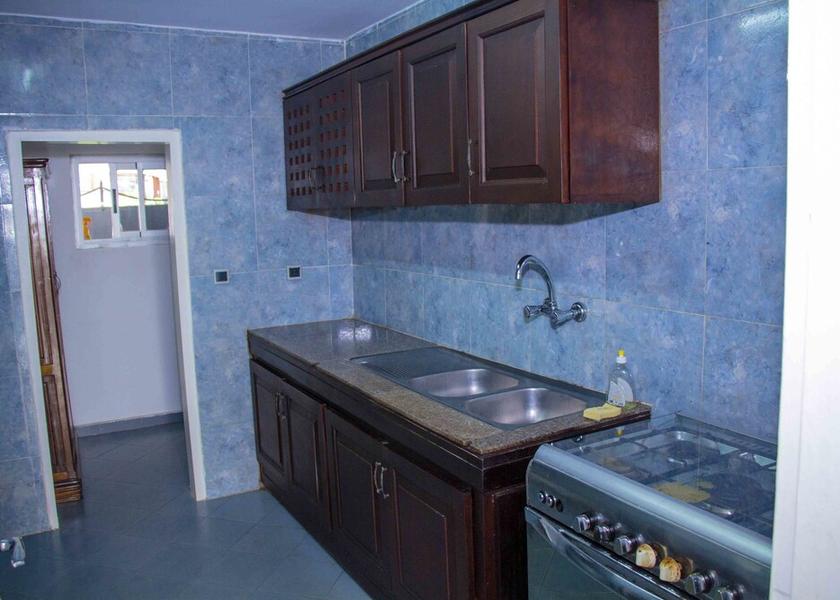  Abidjan Kitchen