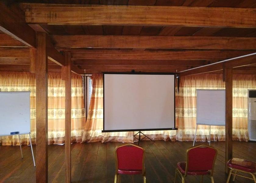  Abidjan Meeting Room