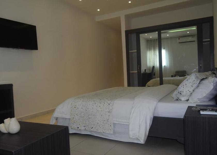  Abidjan Room