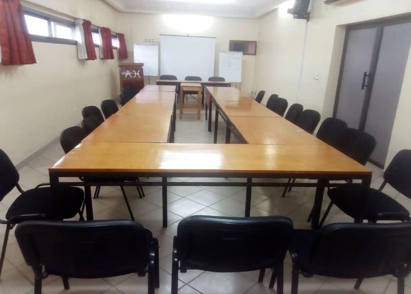  Abidjan Meeting Room