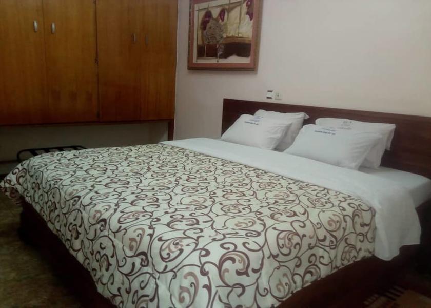  Abidjan Room