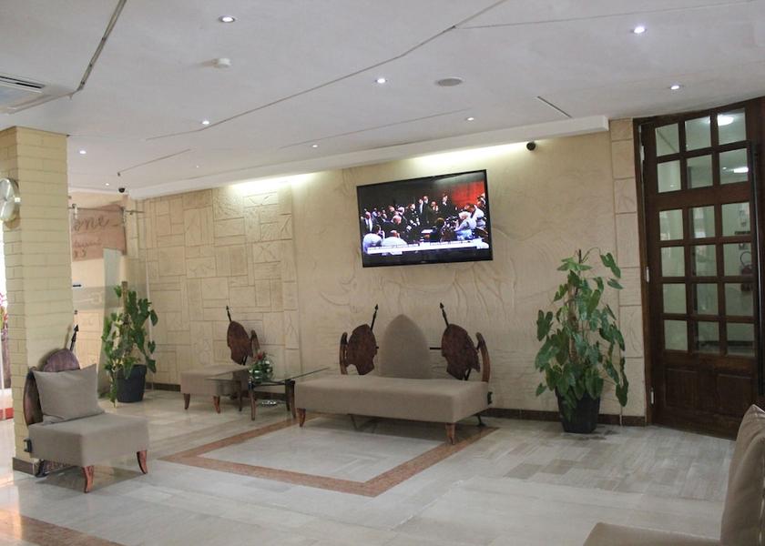  Abidjan Lobby