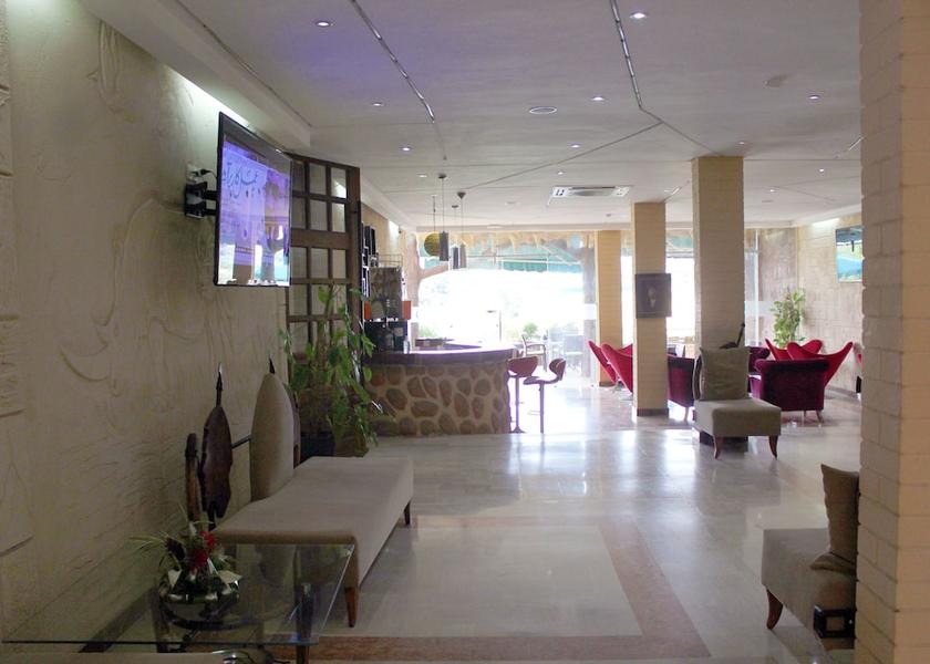  Abidjan Lobby
