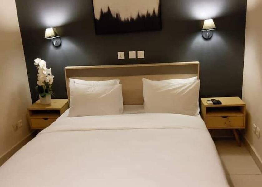  Abidjan Room