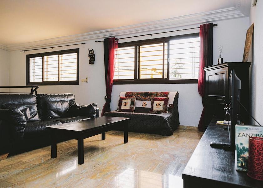  Abidjan Living Area