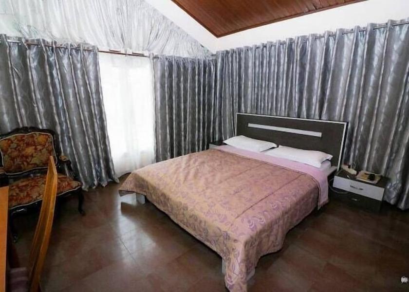  Abidjan Room