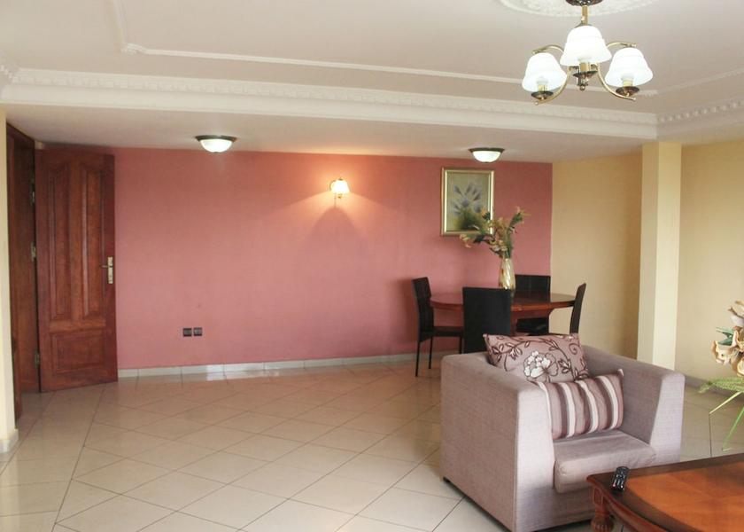  Douala Interior Entrance