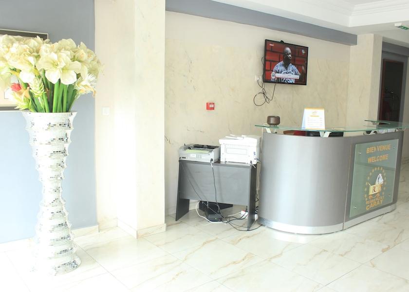  Douala Reception