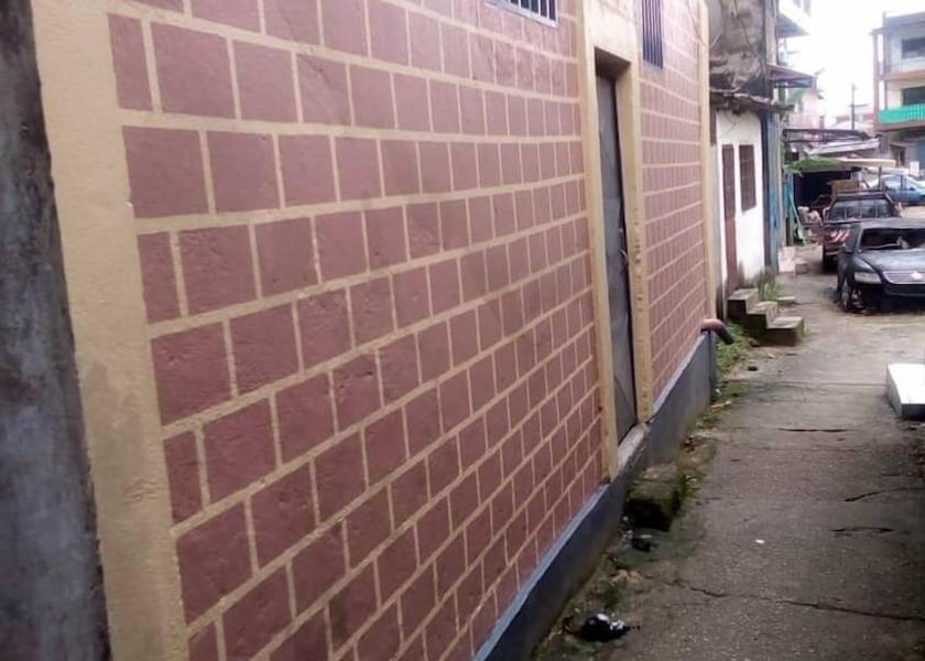  Douala Exterior Detail