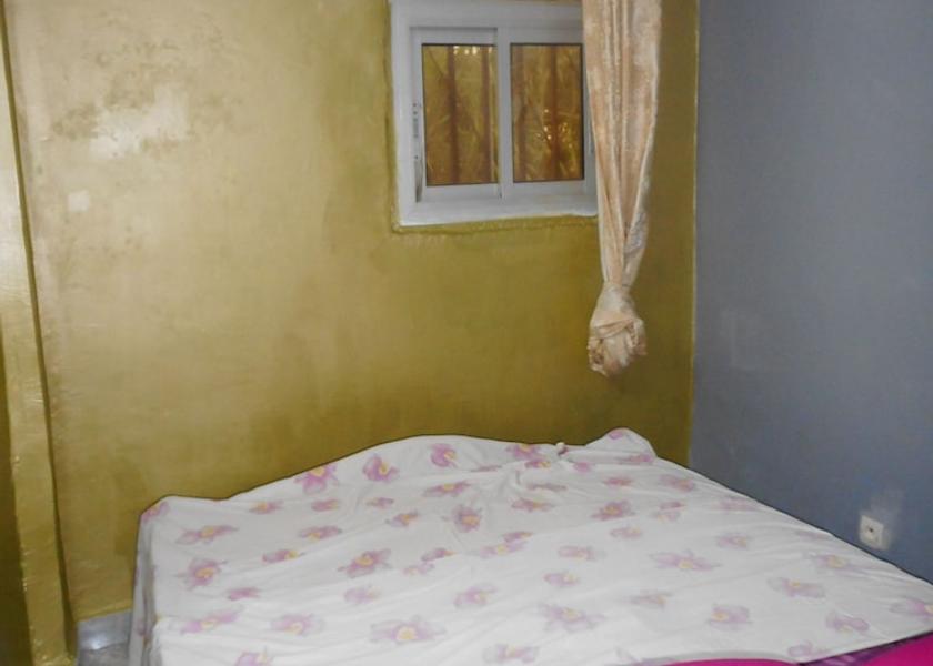  Douala Room
