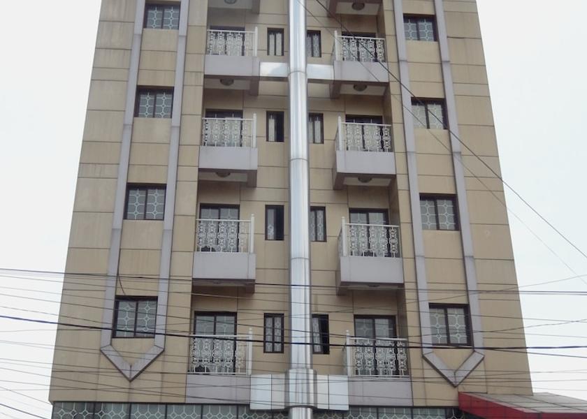  Douala Exterior Detail