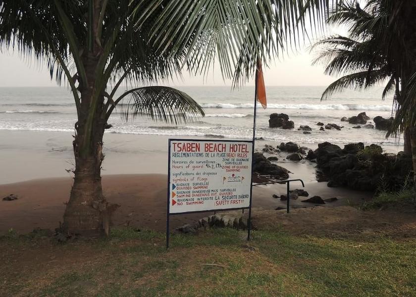  Limbe Beach